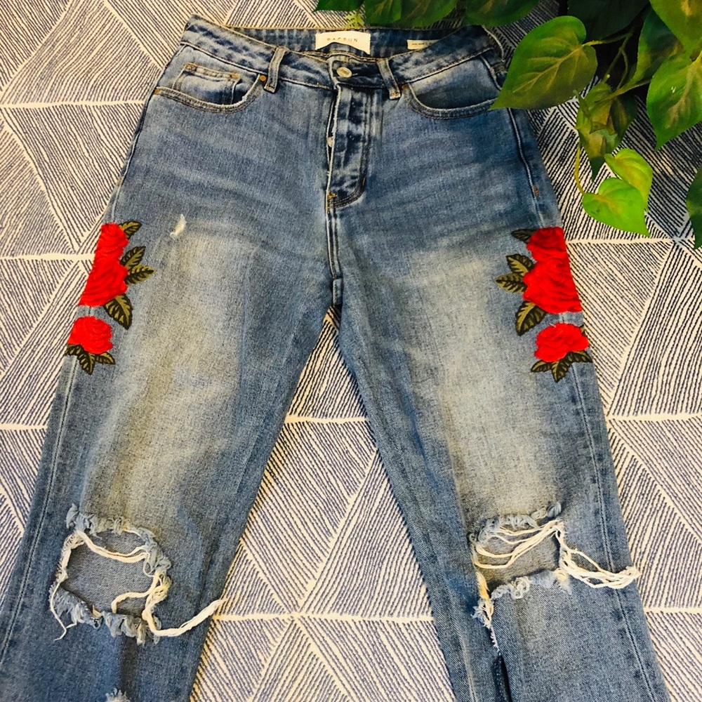 Embroidered Mom Jeans